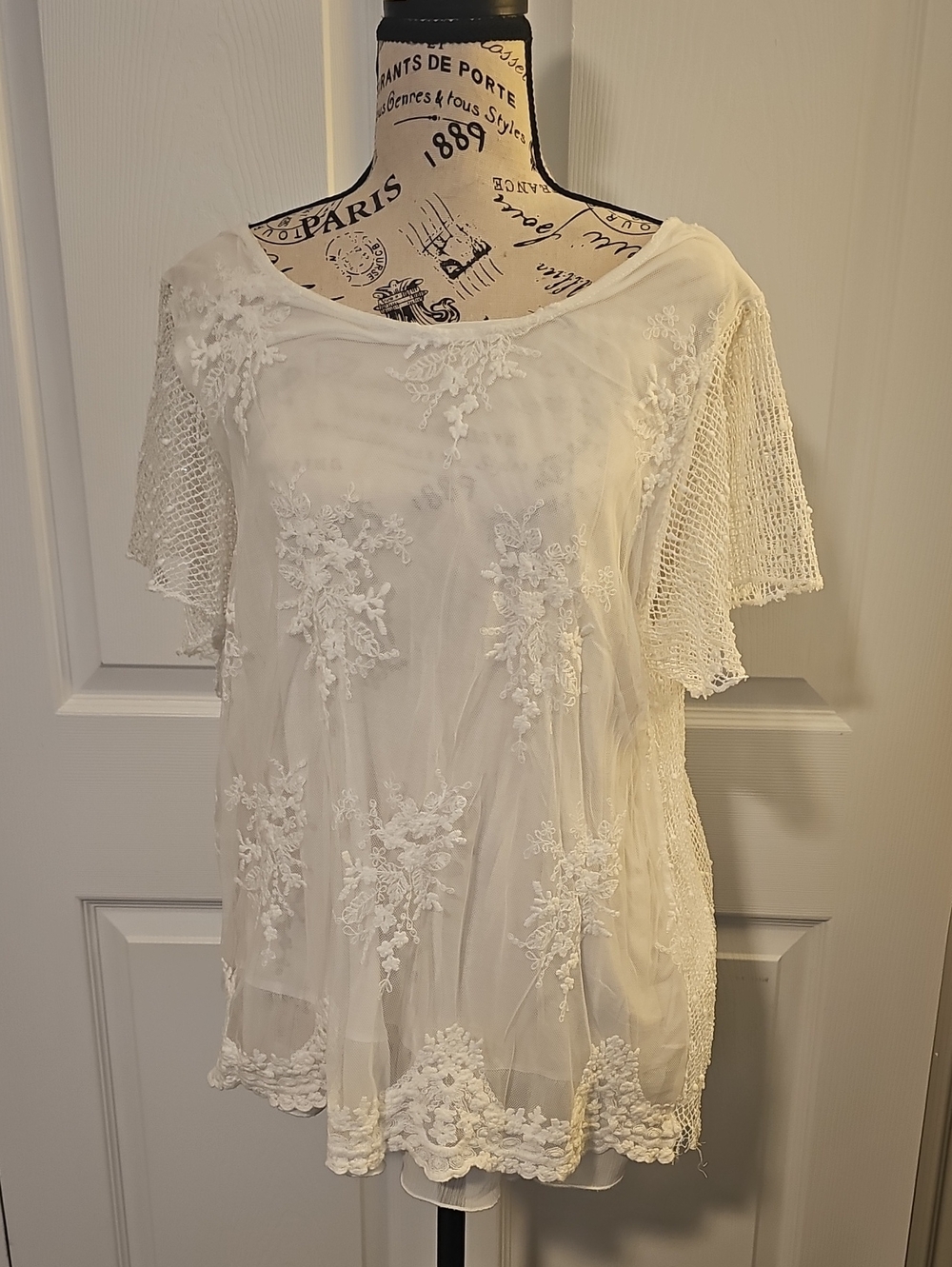 Boho White Lace Overlay Women's Blouse